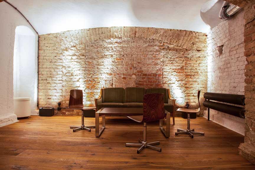 Der Tasting Ort für Kaese und Champagner