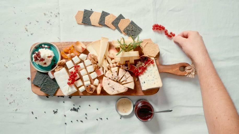 So richtest du einfach eine perfekte Käseplatte an